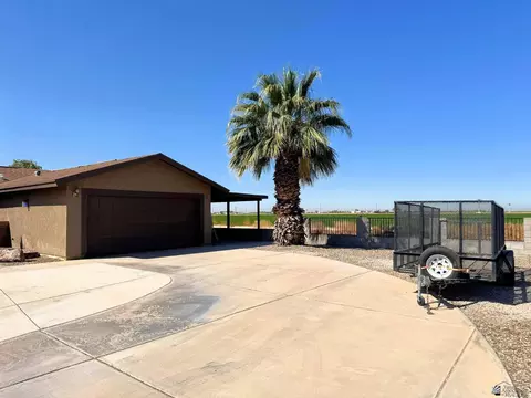 Exterior - 3409 E Moreno Ln, Yuma, AZ 85365 photo 9 of 9
