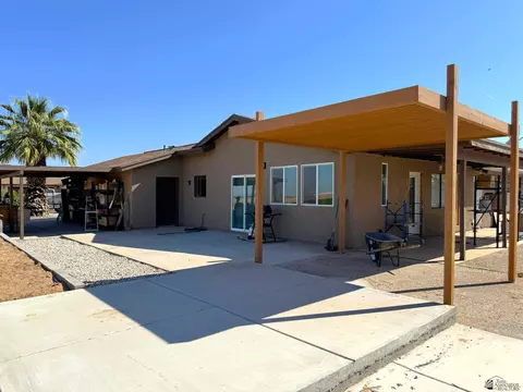 Exterior - 3409 E Moreno Ln, Yuma, AZ 85365 photo 3 of 9