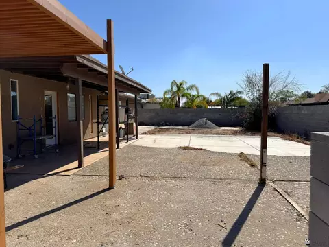 Exterior - 3409 E Moreno Ln, Yuma, AZ 85365 photo 4 of 9