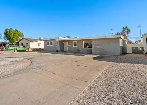 1335 S 8 Ave, Yuma, AZ 85364