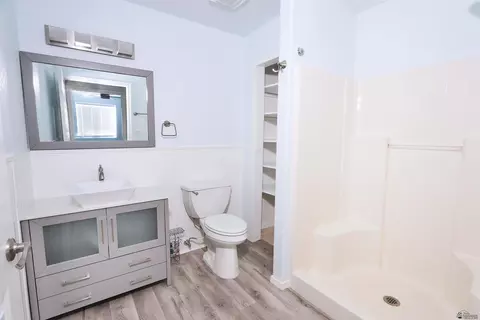 Bath - 13824 E 52 St, Yuma, AZ 85367 photo 4 of 4