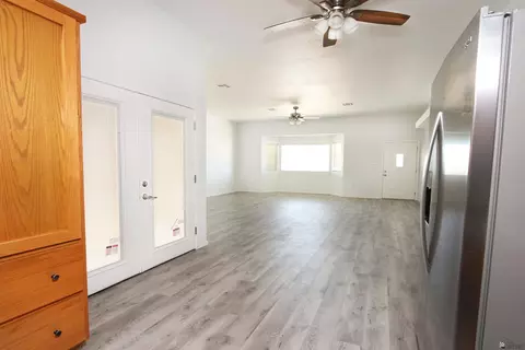 Living - 13824 E 52 St, Yuma, AZ 85367 photo 4 of 4