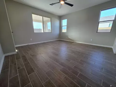 Living - 7729 E 35 Pl, Yuma, AZ 85365 photo 3 of 3