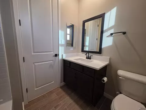 Bath - 7729 E 35 Pl, Yuma, AZ 85365 photo 5 of 6