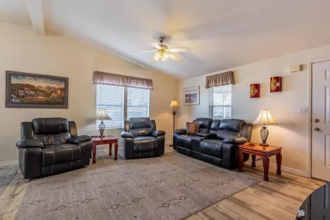 13797 E 49 St, Yuma, AZ 85367 photo 4