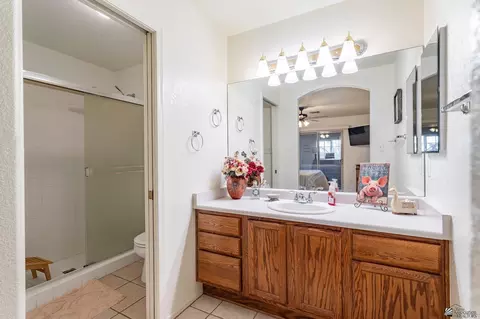 Bath - 14112 E 51 Pl, Yuma, AZ 85367 photo 1 of 4
