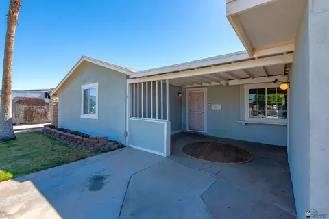 Exterior - 223 E 25 St, Yuma, AZ 85364 photo 9 of 11