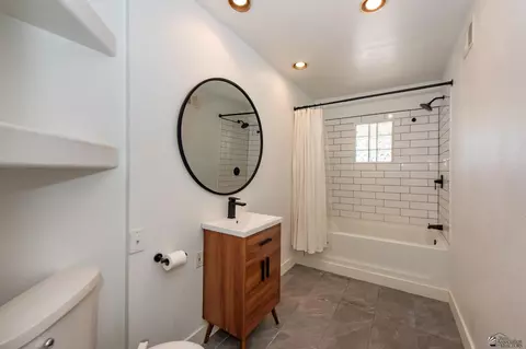 Bath - 223 E 25 St, Yuma, AZ 85364 photo 1 of 2