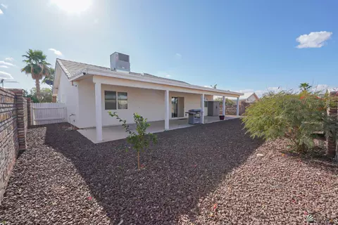 Exterior - 13482 E 52 Dr, Yuma, AZ 85367 photo 9 of 12