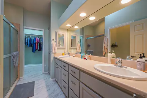 Bath - 13482 E 52 Dr, Yuma, AZ 85367 photo 2 of 2