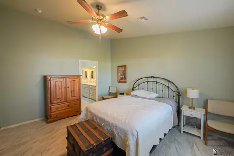 Bedroom - 13482 E 52 Dr, Yuma, AZ 85367 photo 5 of 5