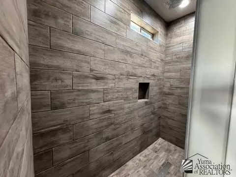 Bath - 712 E 12 Pl, Somerton, AZ 85350 photo 3 of 4