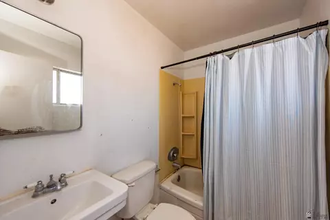 Bath - 1400 E 23 St, Yuma, AZ 85365 photo 2 of 2