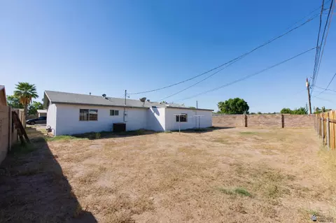 Exterior - 1400 E 23 St, Yuma, AZ 85365 photo 3 of 5