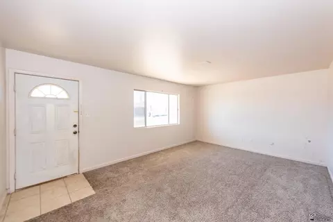 Living - 1400 E 23 St, Yuma, AZ 85365 photo 1 of 7