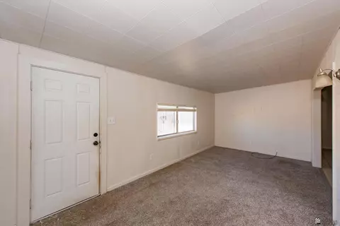 Living - 1400 E 23 St, Yuma, AZ 85365 photo 6 of 7