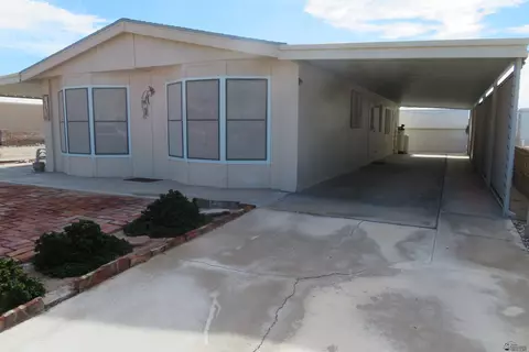 14281 E 31 Pl, Yuma, AZ 85367 photo 2