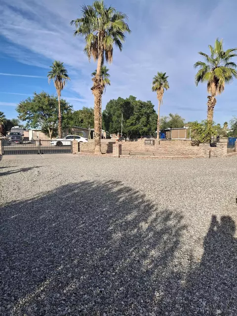 12463 E 37 St, Yuma, AZ 85367 photo 4