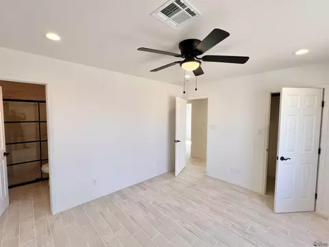 Bedroom - 12589 E 35 Pl, Yuma, AZ 85367 photo 11 of 12