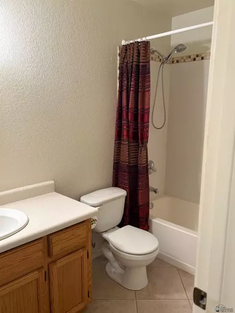 Bath - 11251 E 25 Pl, Yuma, AZ 85367 photo 1 of 3