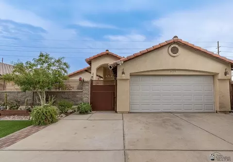 417 N San Juan Ln, San Luis, AZ 85336