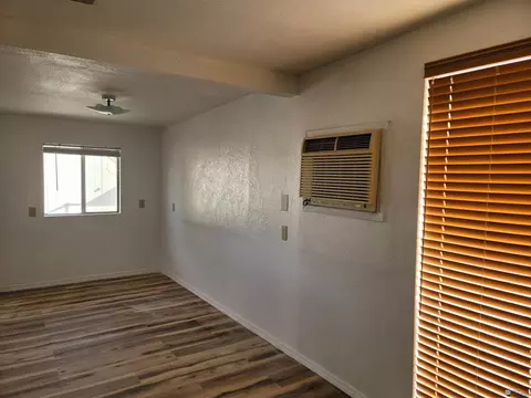 Living - 13141 E 42 Dr, Yuma, AZ 85367 photo 3 of 3