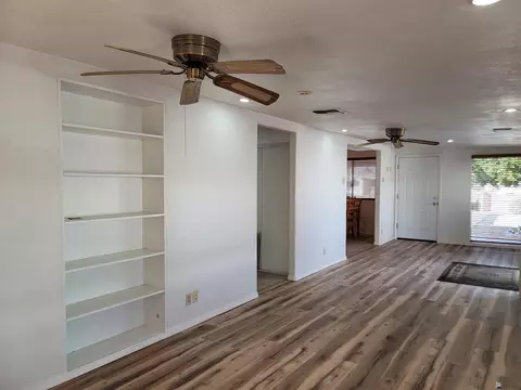 Living - 13141 E 42 Dr, Yuma, AZ 85367 photo 1 of 3