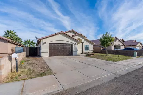1701 S 45 Dr, Yuma, AZ 85364 photo 2