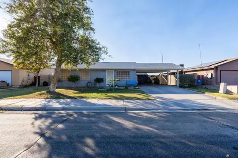 3884 S Hinckley Dr, Yuma, AZ 85365