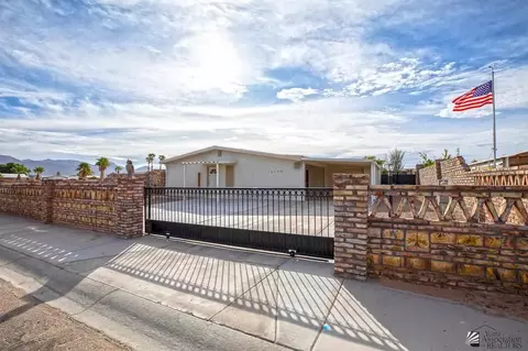 Exterior - 13179 E 51 St, Yuma, AZ 85367 photo 2 of 8