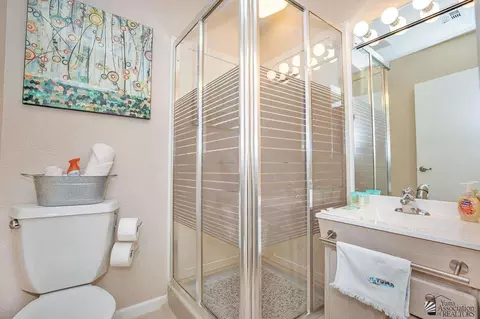 Bath - 13179 E 51 St, Yuma, AZ 85367 photo 3 of 5