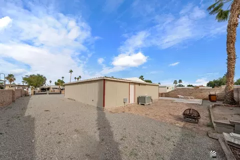 Exterior - 13239 E 43 Ln, Yuma, AZ 85367 photo 4 of 5