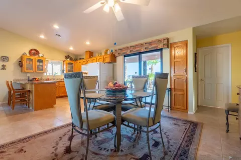 Dining - 13365 E 55 Ln, Yuma, AZ 85367 photo 3 of 3