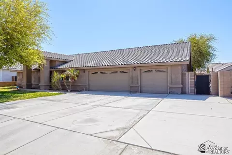 Exterior - 6257 E 47 St, Yuma, AZ 85365 photo 9 of 9
