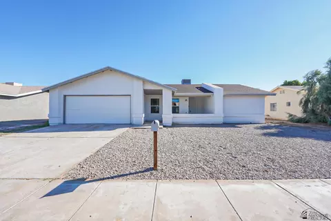 2423 S Greenwood Ave, Yuma, AZ 85364