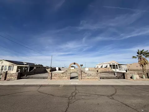 9532 E 33 St, Yuma, AZ 85365