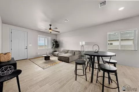 Living - 10778 E 45 Ln, Yuma, AZ 85367 photo 1 of 2