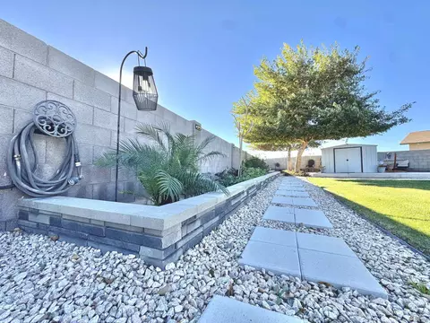 Exterior - 8689 E 39 Pl, Yuma, AZ 85365 photo 11 of 12