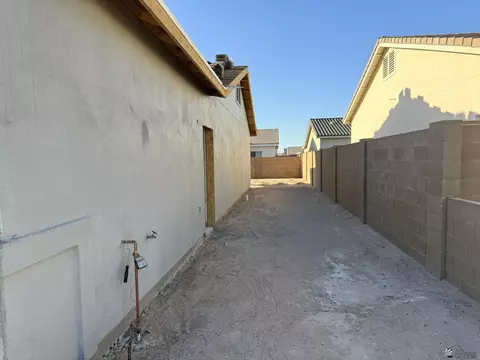 Exterior - 12664 E 51 Ln, Yuma, AZ 85367 photo 3 of 5