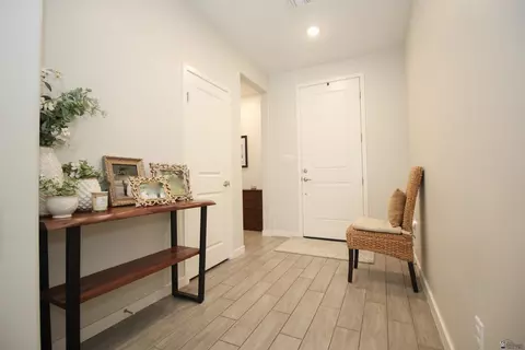 Entry Way - 11731 E 26 St, Yuma, AZ 85367 photo 1 of 2