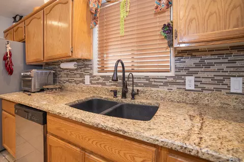 13668 E 49 Dr, Yuma, AZ 85367 photo 12