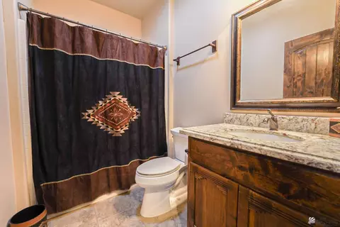 Bath - 14828 E 50 Dr, Yuma, AZ 85367 photo 3 of 3