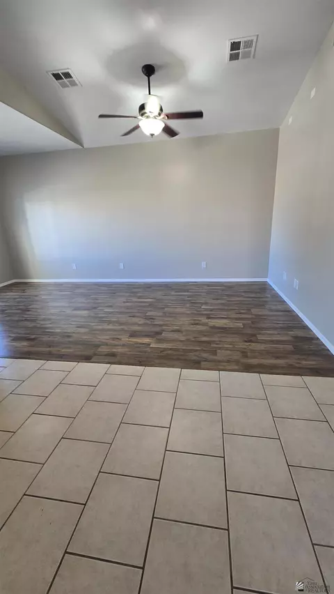 Living - 10294 S Fall Ave, Yuma, AZ 85365 photo 1 of 3