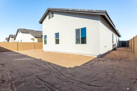 Exterior - 7871 E 35 St, Yuma, AZ 85365 photo 7 of 7