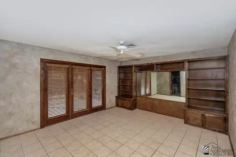 Living - 2135 E 26 Way, Yuma, AZ 85365 photo 6 of 6