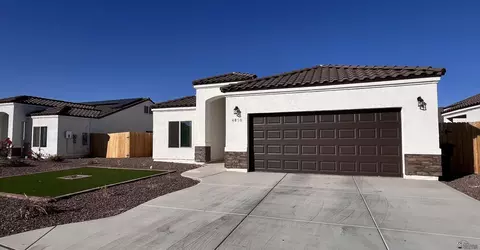 4850 E Ortega St, San Luis, AZ 85336