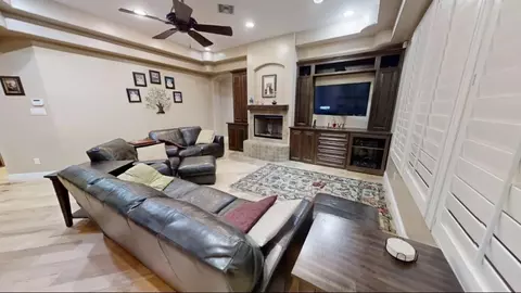 Living - 4825 E 47 St, Yuma, AZ 85365 photo 2 of 2