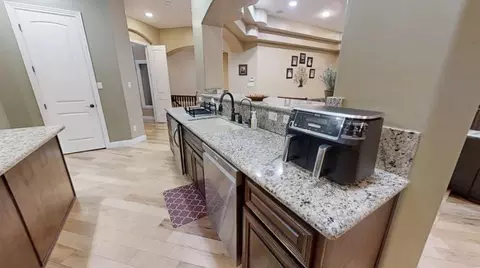 Kitchen - 4825 E 47 St, Yuma, AZ 85365 photo 2 of 6