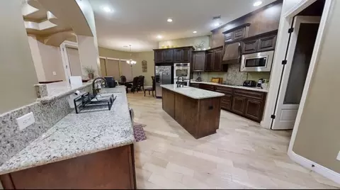 Kitchen - 4825 E 47 St, Yuma, AZ 85365 photo 3 of 6