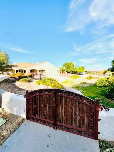 Exterior - 4825 E 47 St, Yuma, AZ 85365 photo 5 of 7